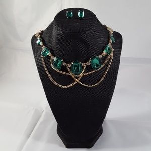 Crystal Avenue Emerald Green and Gold Necklace Set